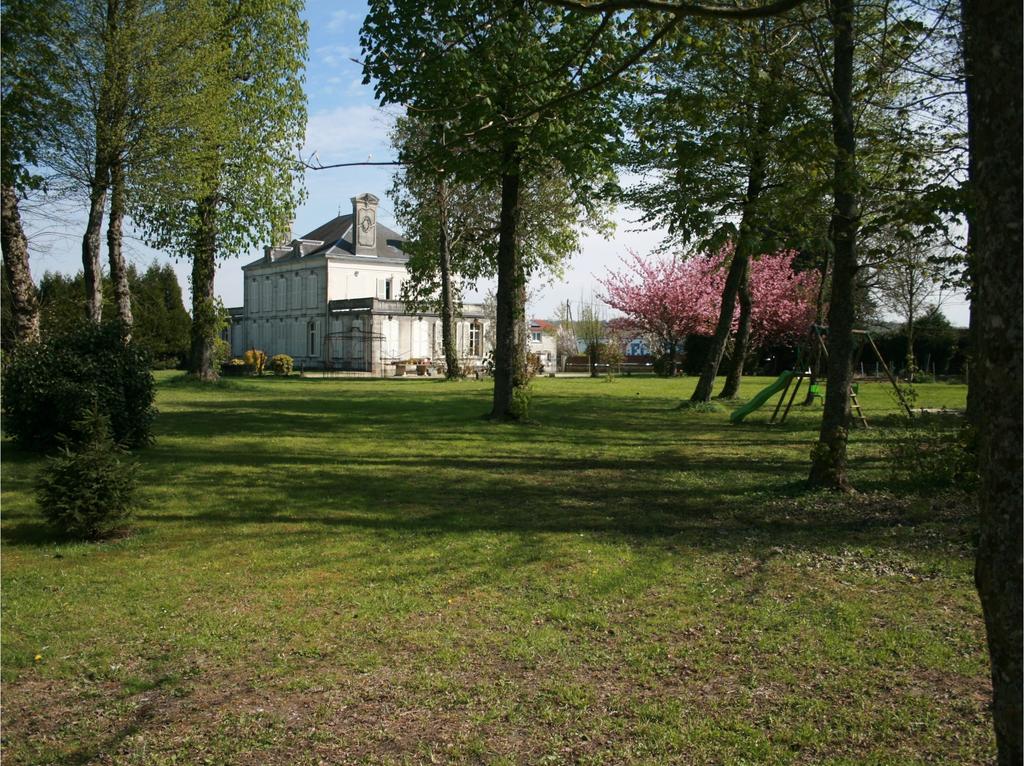 Château du Clos Mortier Saint-Dizier Exterior foto
